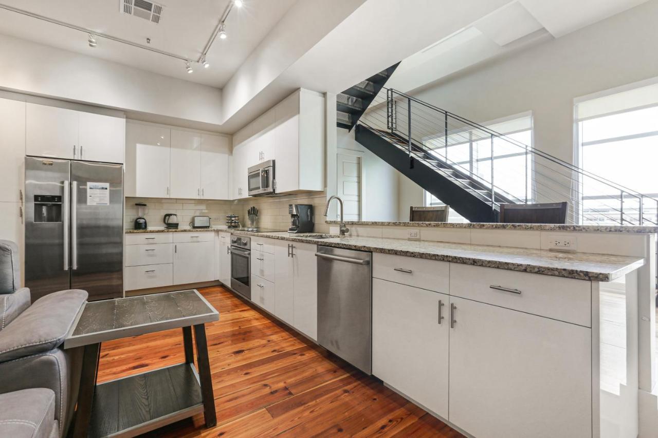 2 Bedroom Elegant Condos In Downtown نيو أورلينز المظهر الخارجي الصورة