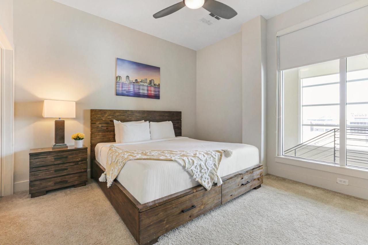 2 Bedroom Elegant Condos In Downtown نيو أورلينز المظهر الخارجي الصورة