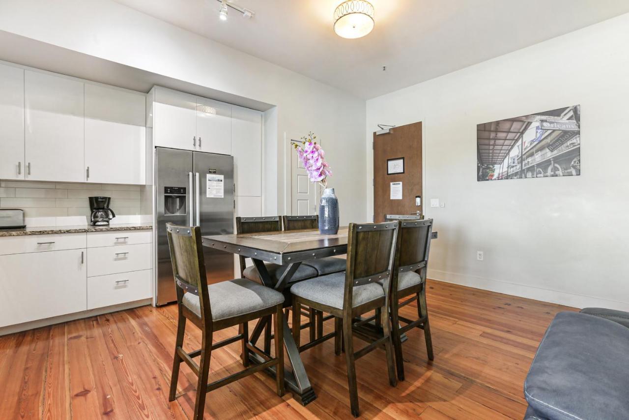 2 Bedroom Elegant Condos In Downtown نيو أورلينز المظهر الخارجي الصورة