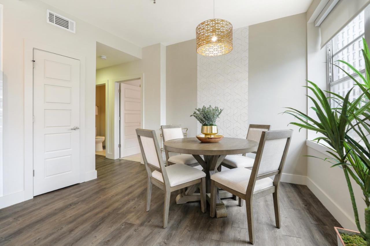 2 Bedroom Elegant Condos In Downtown نيو أورلينز المظهر الخارجي الصورة